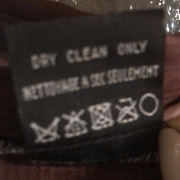 52 Holt Renfrew men's shirt - Picture 6 of 7